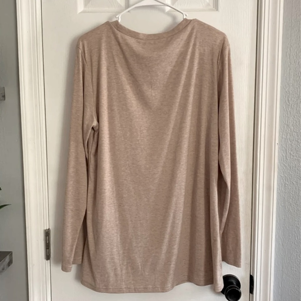Sweater - Picture 7 of 7